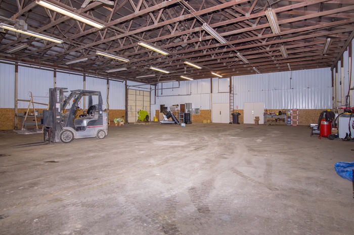 Listing photo 9